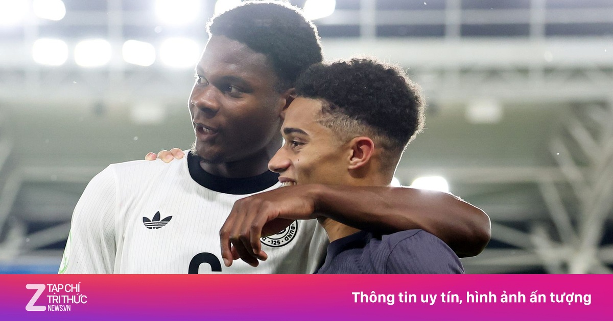U19 Anh ghi 4 bàn trong 11 phút, thoát hiểm ngoạn mục trước Đức