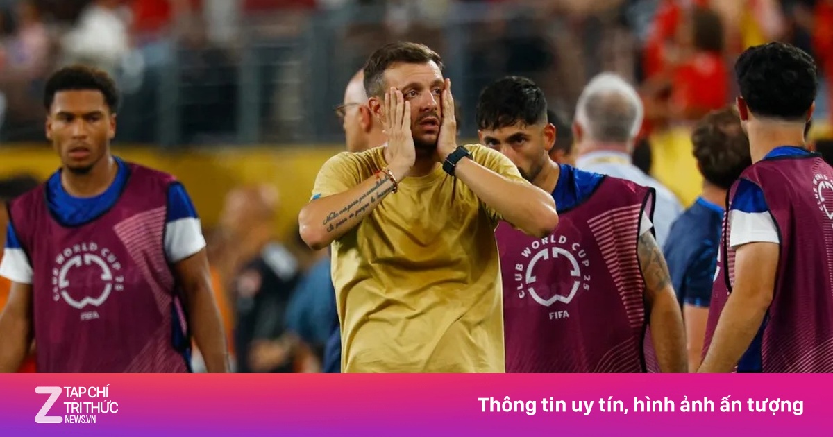 HLV đầu tiên ở Club World Cup sắp bị sa thải