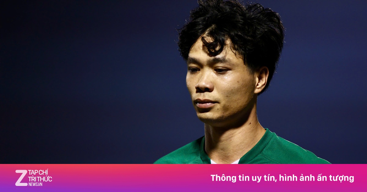 Khoảnh khắc Công Phượng sút hỏng 11 m