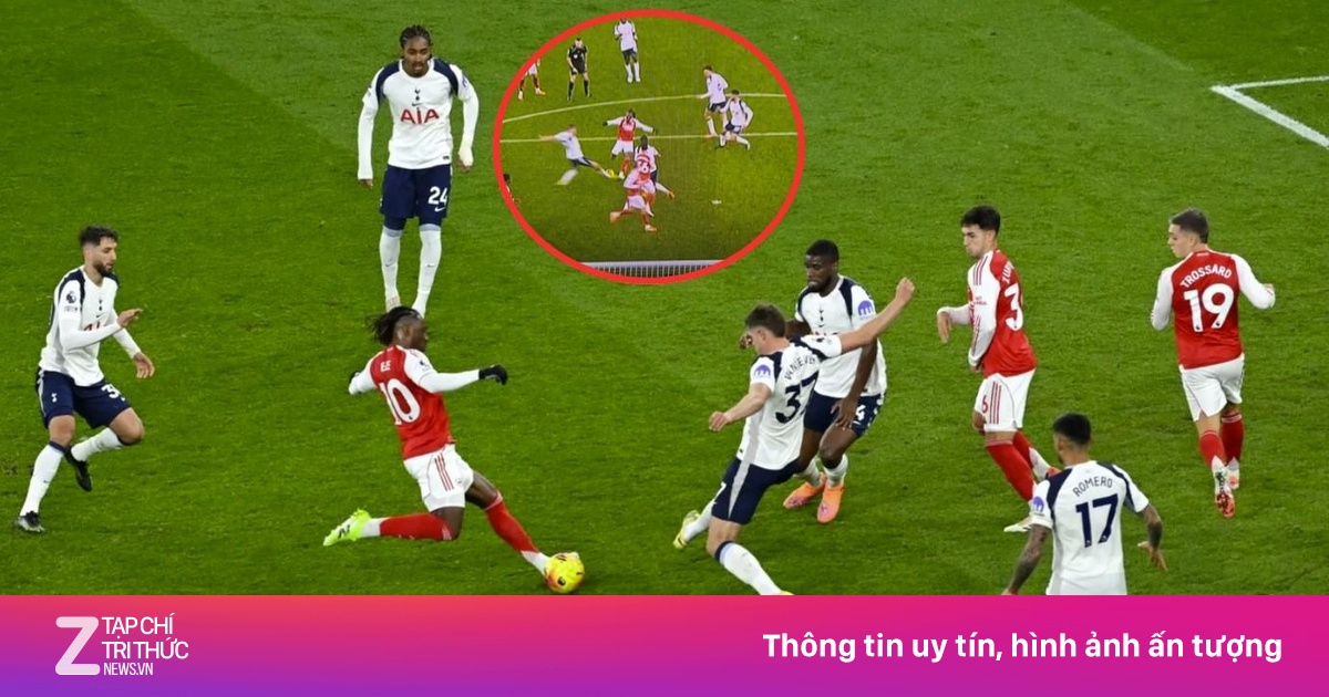 Tranh cãi trong trận thắng của Arsenal