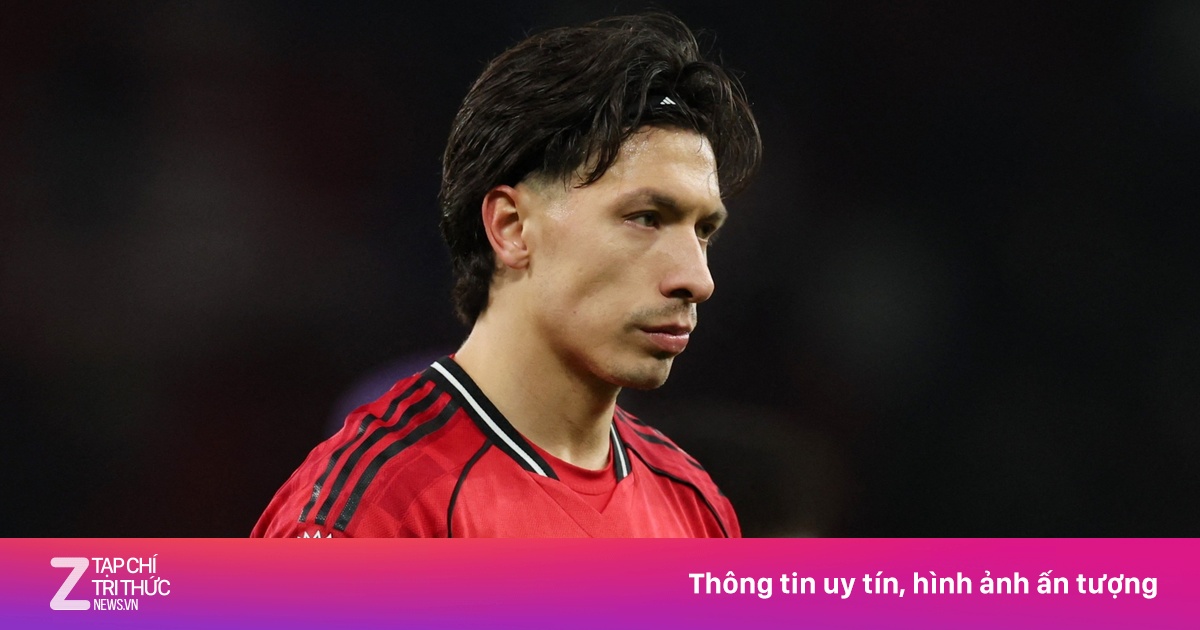 Pha xử lý 'triệu view' của trung vệ MU Martinez trước West Ham