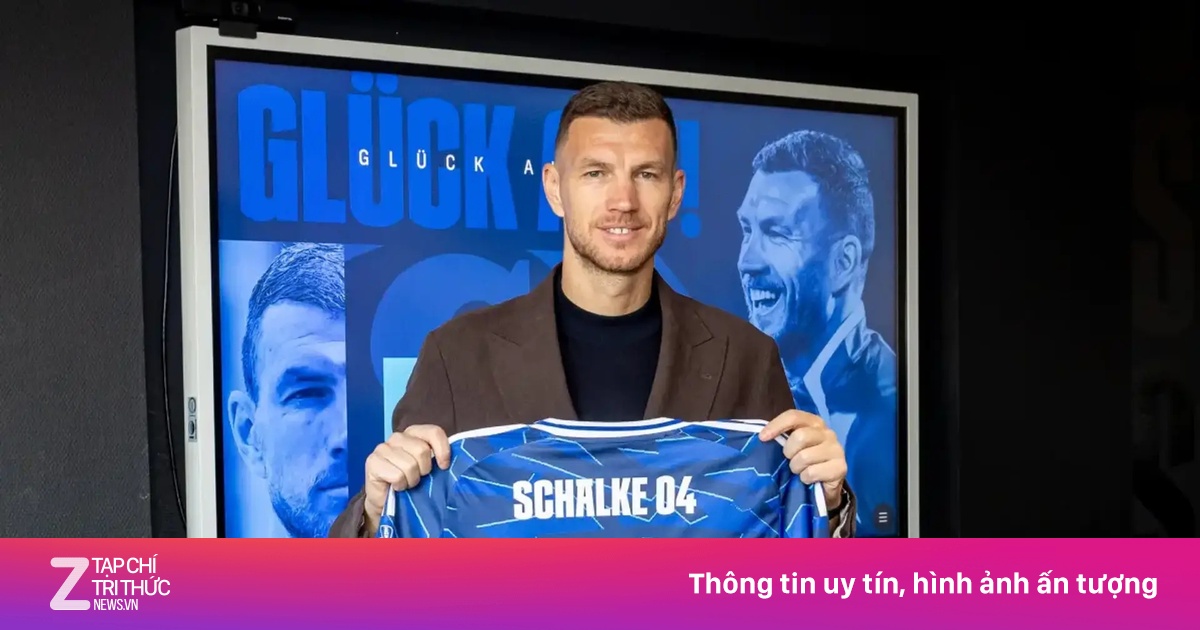 Dzeko Giúp Schalke 'Trúng Đậm' Cả Trên Sân Cỏ Lẫn Doanh Thu Áo Đấu