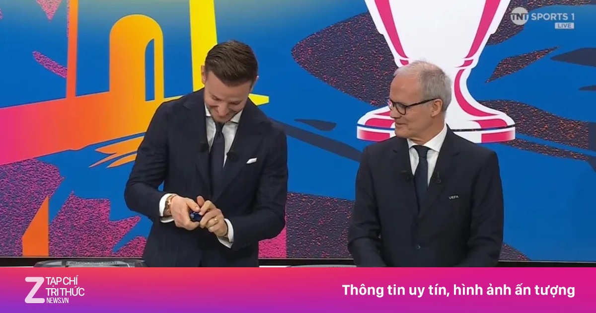 Sự cố ở lễ bốc thăm Champions League