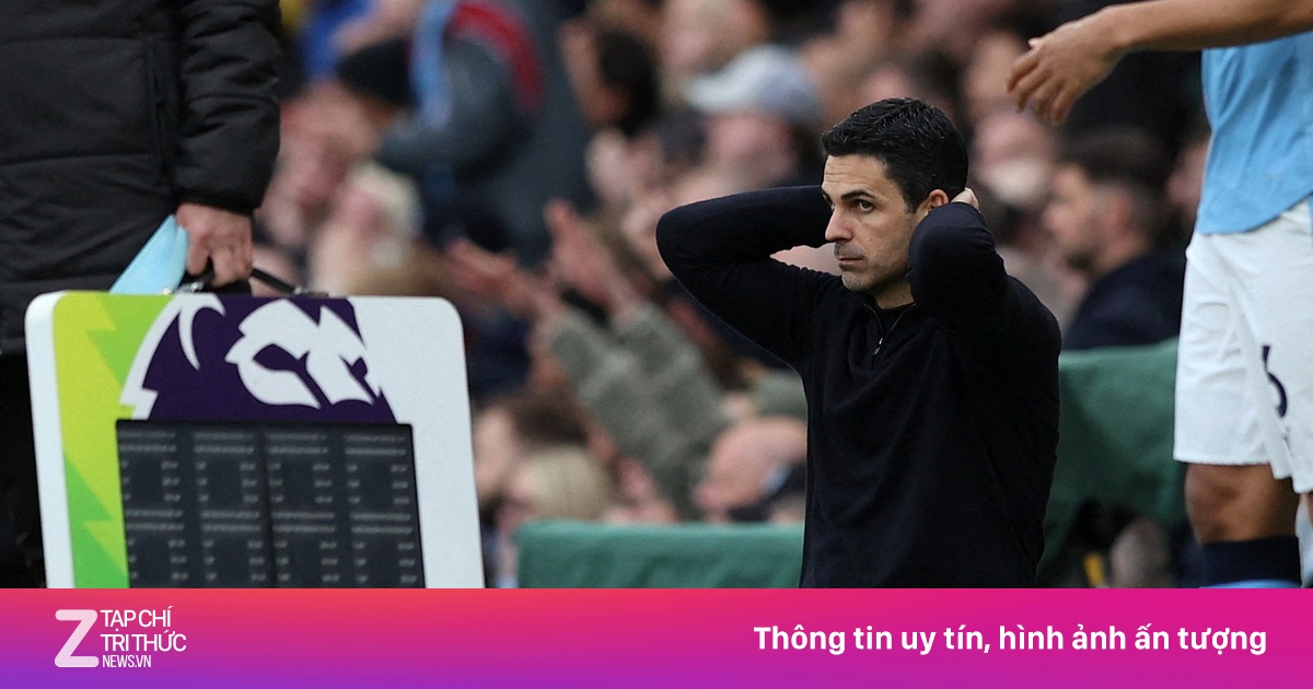 Khoảnh khắc quỳ gối của Arteta: Biểu tượng cho sự thiếu vắng sát thủ của Arsenal