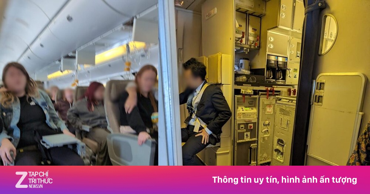 Hành khách kể lại phút hỗn loạn trên chuyến bay Singapore Airlines ...