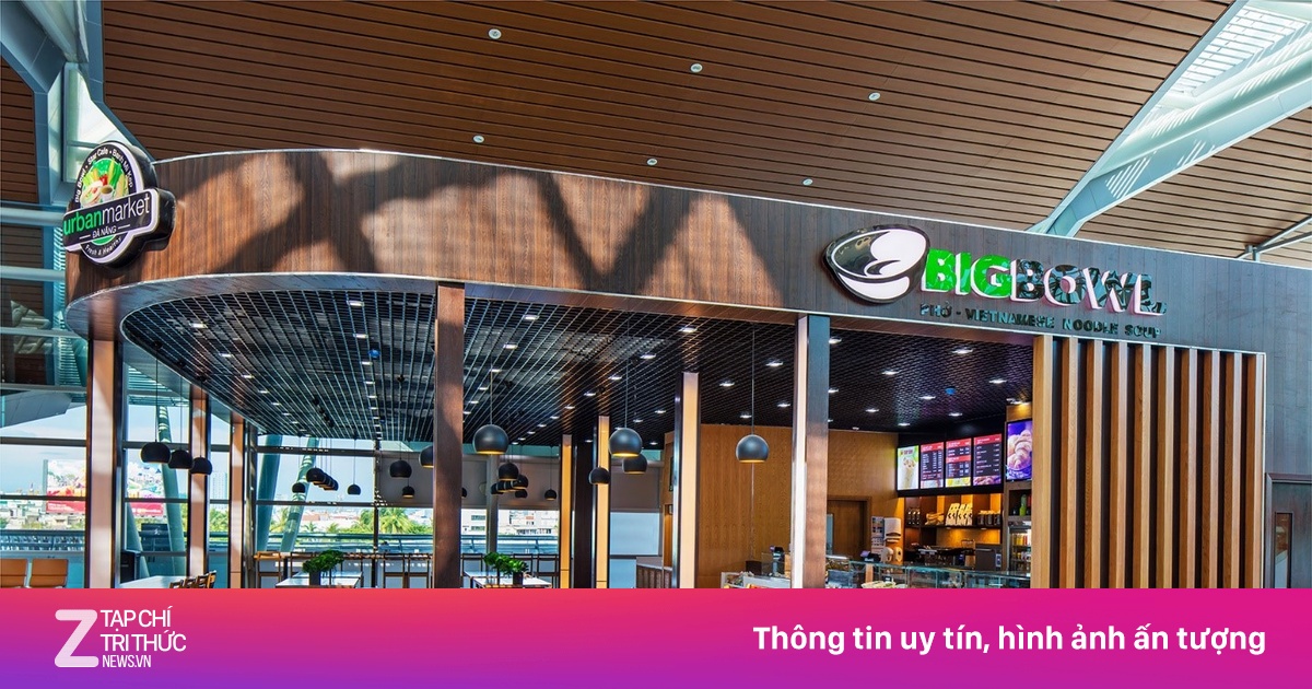 Vì sao bánh mì, bún phở sân bay có giá 200.000-700.000 đồng/suất?