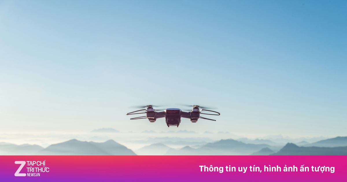 Đèn laser, drone trái phép đe dọa an toàn bay ở Tân Sơn Nhất