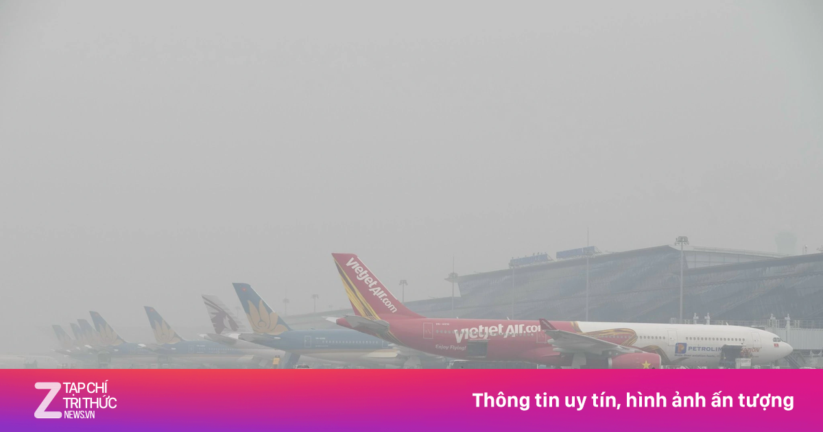 Nội Bài sương mù dày đặc, nhiều chuyến bay không thể hạ cánh