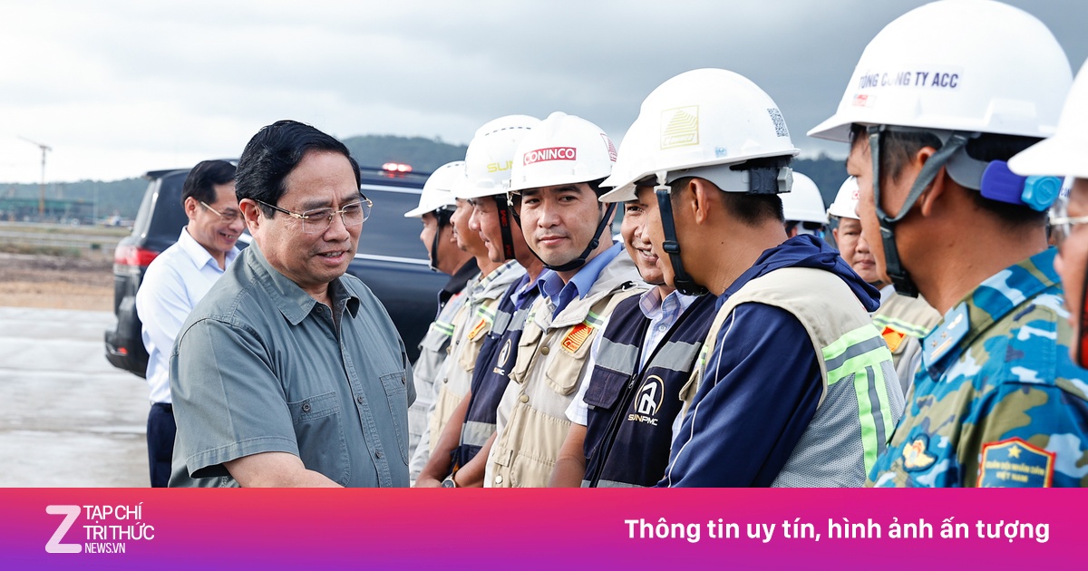 Thủ tướng Phạm Minh Chính xuống công trường dự án trọng điểm Phú Quốc