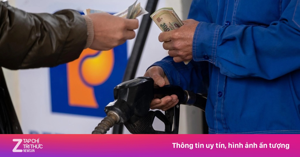 Giá Xăng Dầu Giảm Mạnh, Có Loại Giảm Gần 8.000 Đồng/Lít Từ 22h Ngày 11/3