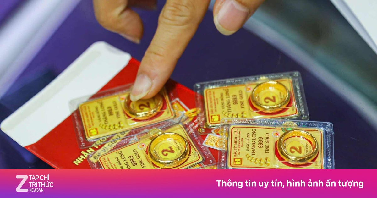 Giá vàng lao dốc, nhiều nhà đầu tư lỗ nặng