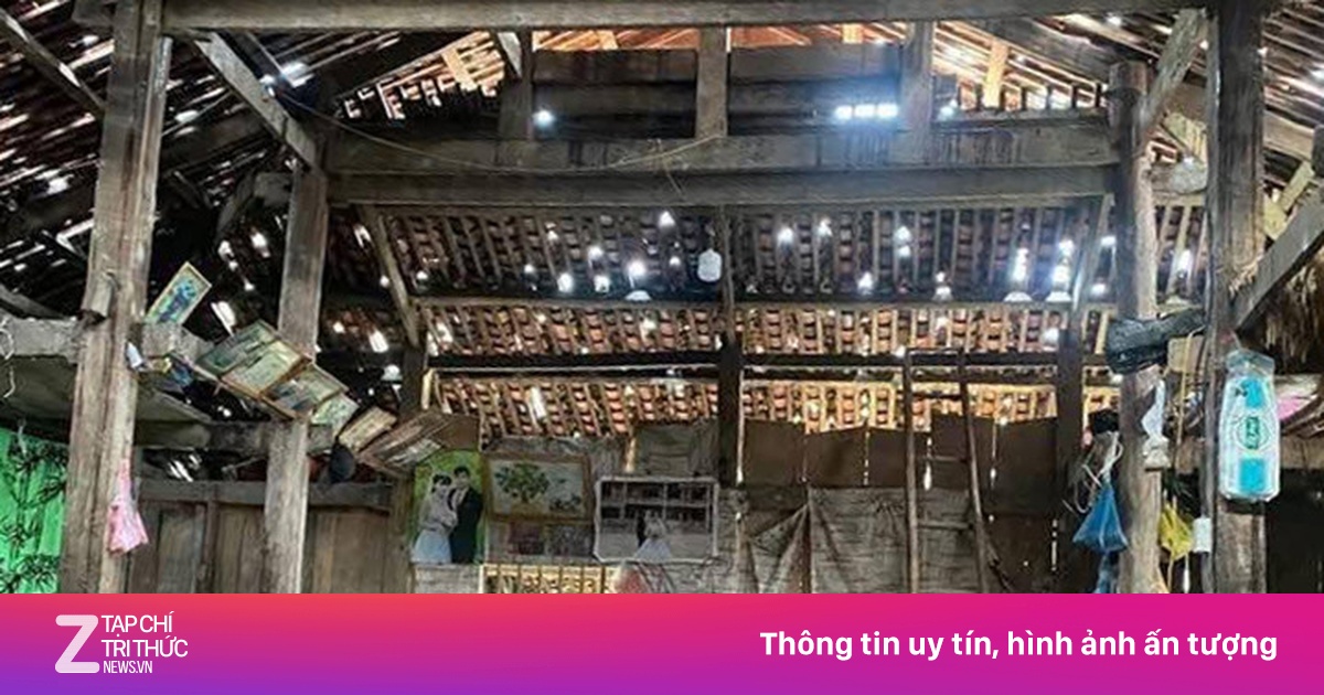 Mưa đá trắng xóa bất ngờ xuất hiện tại Hà Giang