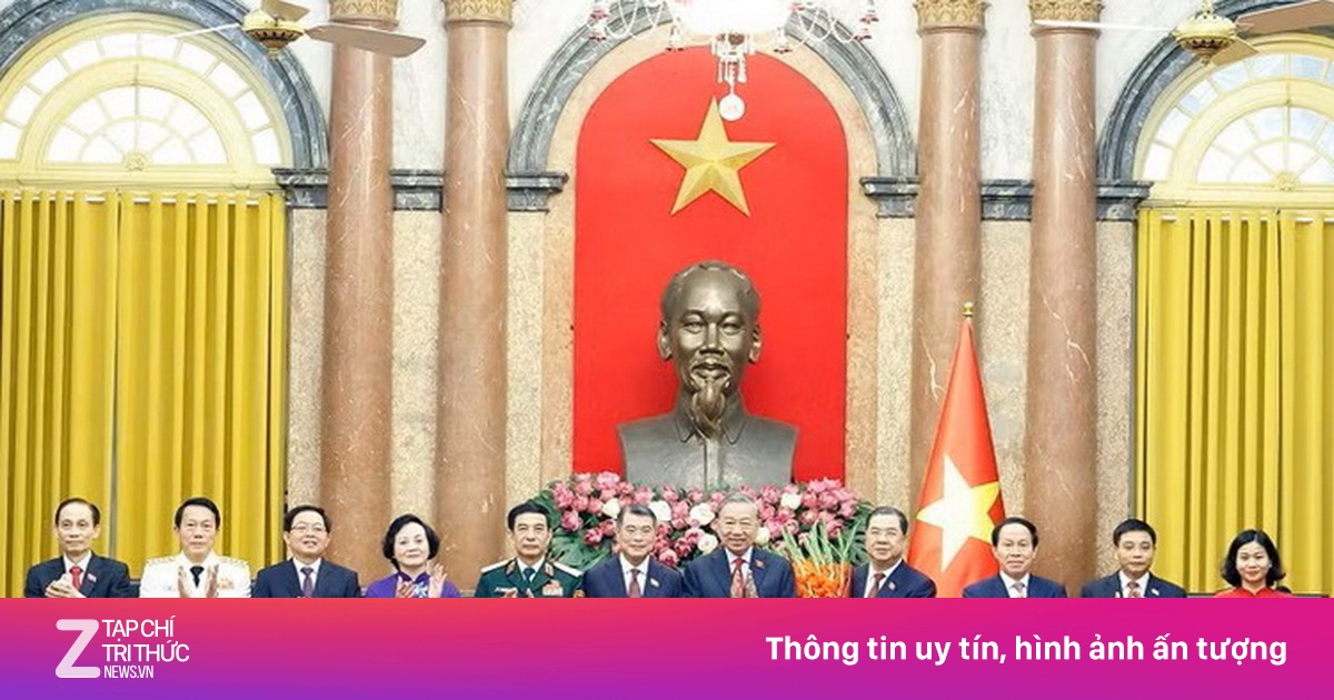 Tổng Bí thư, Chủ tịch nước trao Quyết định bổ nhiệm các thành viên Chính phủ