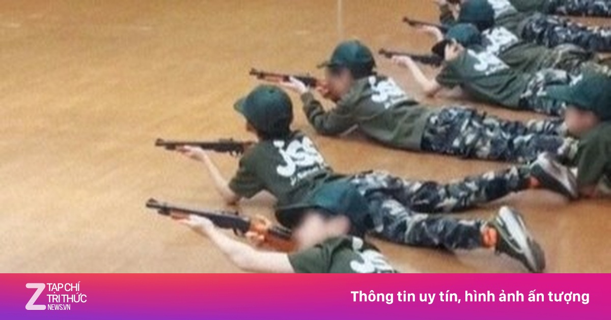 Bị chỉ trích vì tổ chức trường huấn luyện trẻ em chiến đấu