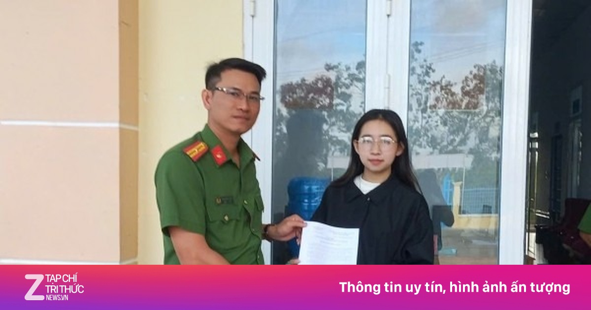 Mùa xuân đặc biệt của nữ cử nhân viết đơn tình nguyện nhập ngũ