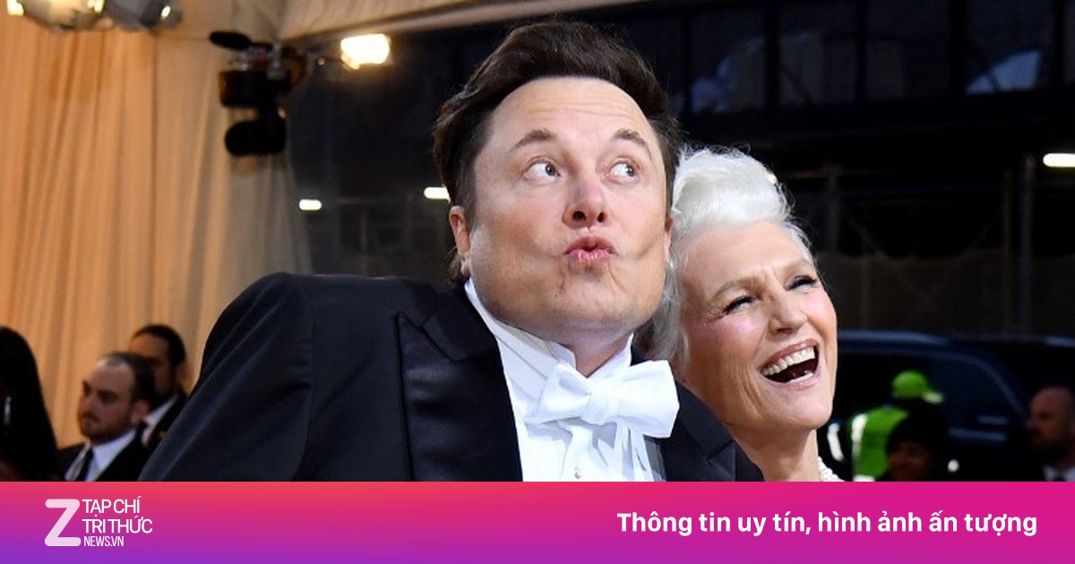 Elon Musk tạo dáng trên thảm đỏ Met Gala 2022 - Giải trí - ZNEWS.VN