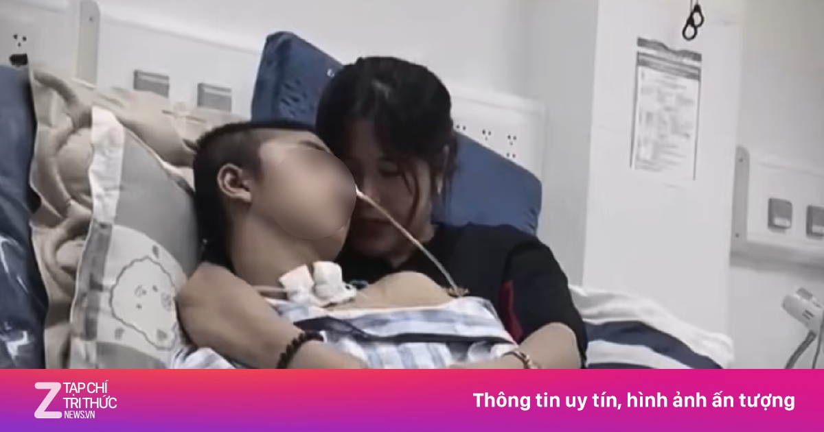 Cô gái kiếm tiền chăm bạn trai xuất huyết não: 'Huy ơi, dậy ôm em đi' - Đời  sống