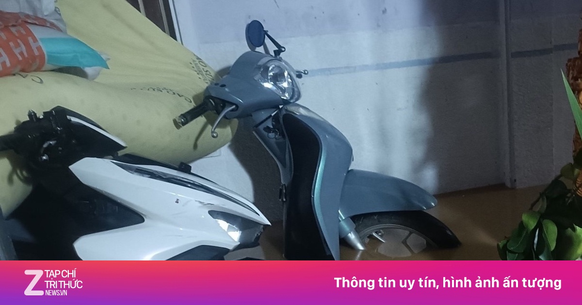 Lũ ào ào về trong đêm, người dân Lâm Đồng bỏ của tháo chạy