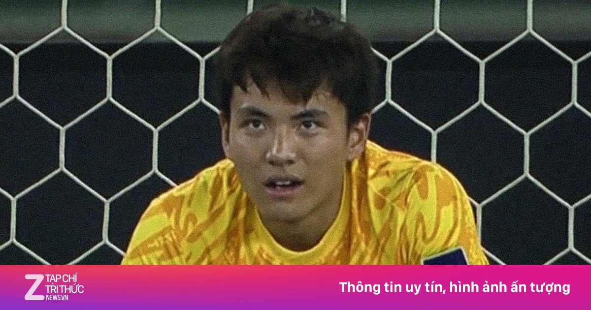 Ánh mắt bất lực của Li Hao