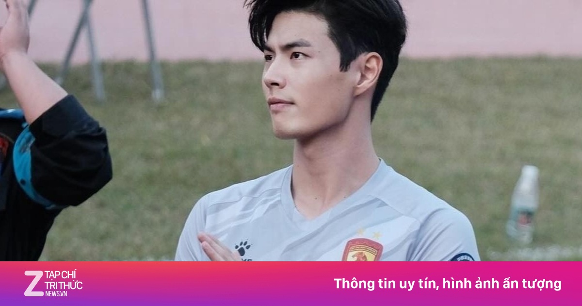 Thủ môn của U23 Trung Quốc được khen điển trai như idol
