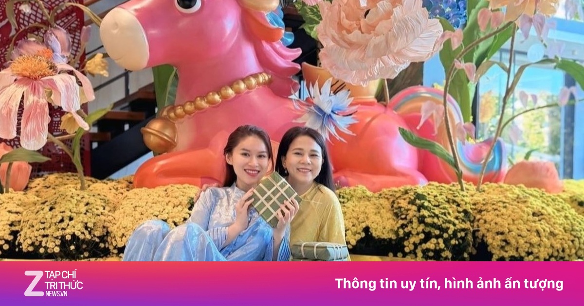 Ảnh Tết gây choáng bên trong biệt phủ của rich kid Ngọc Thanh Tâm