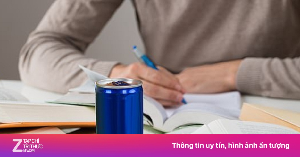 Nước tăng lực sẽ gặm nhấm cơ thể bạn từ bên trong
