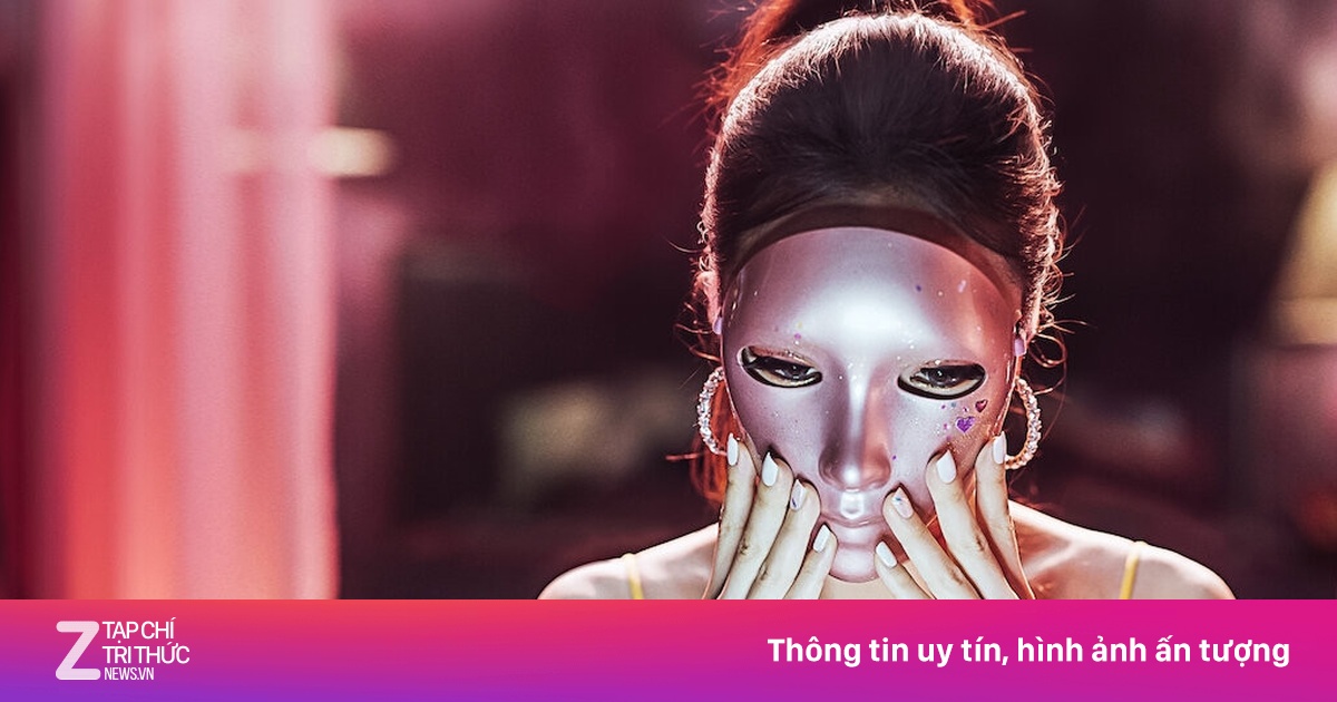 Tháo bỏ mặt nạ