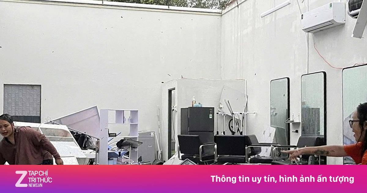 Nhà cửa tan hoang sau mưa dông ở Bình Dương, nữ sinh 16 tuổi tử vong