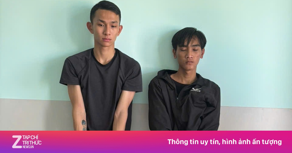 Thanh niên dùng mã tấu chặn đường 2 mẹ con trong đêm