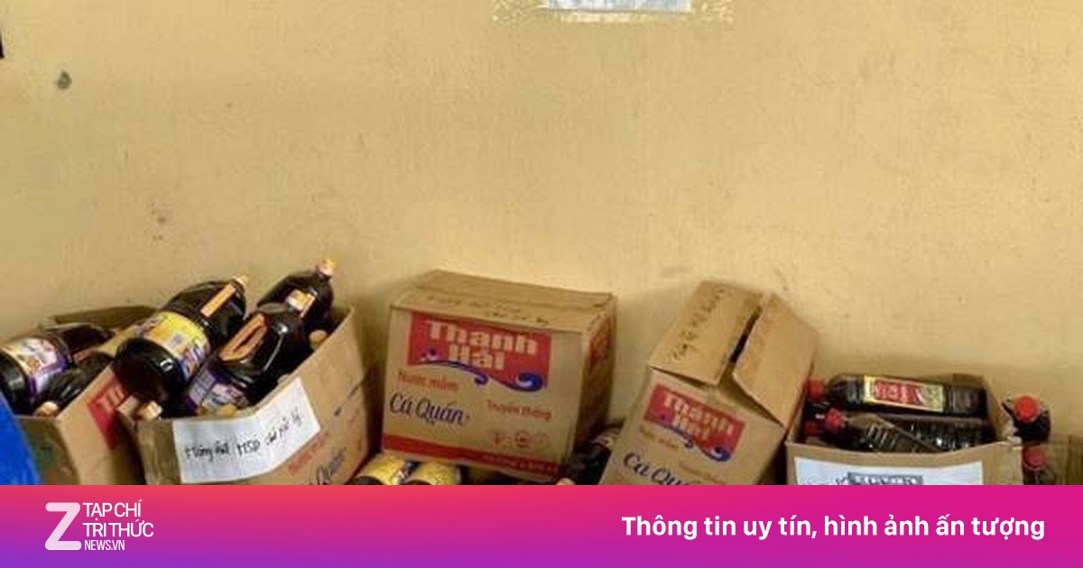 Công an làm rõ vụ hàng loạt bao bì nước mắm bị vứt bỏ bên đường
