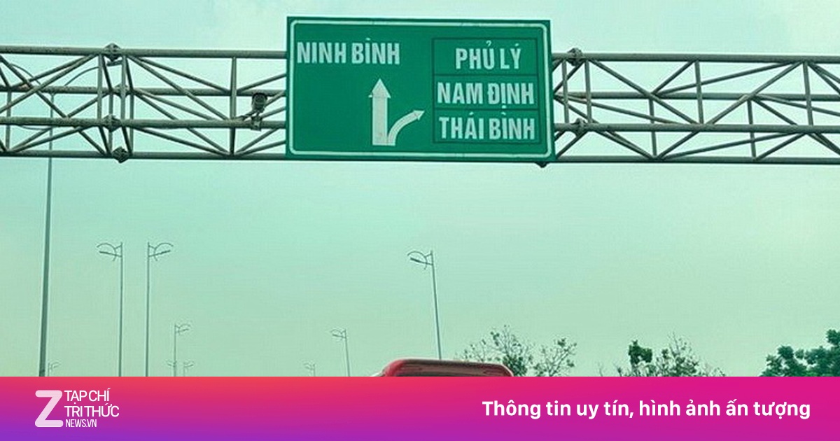 Cao tốc Bắc Nam có nhiều biển báo chỉ đến địa danh không còn tồn tại