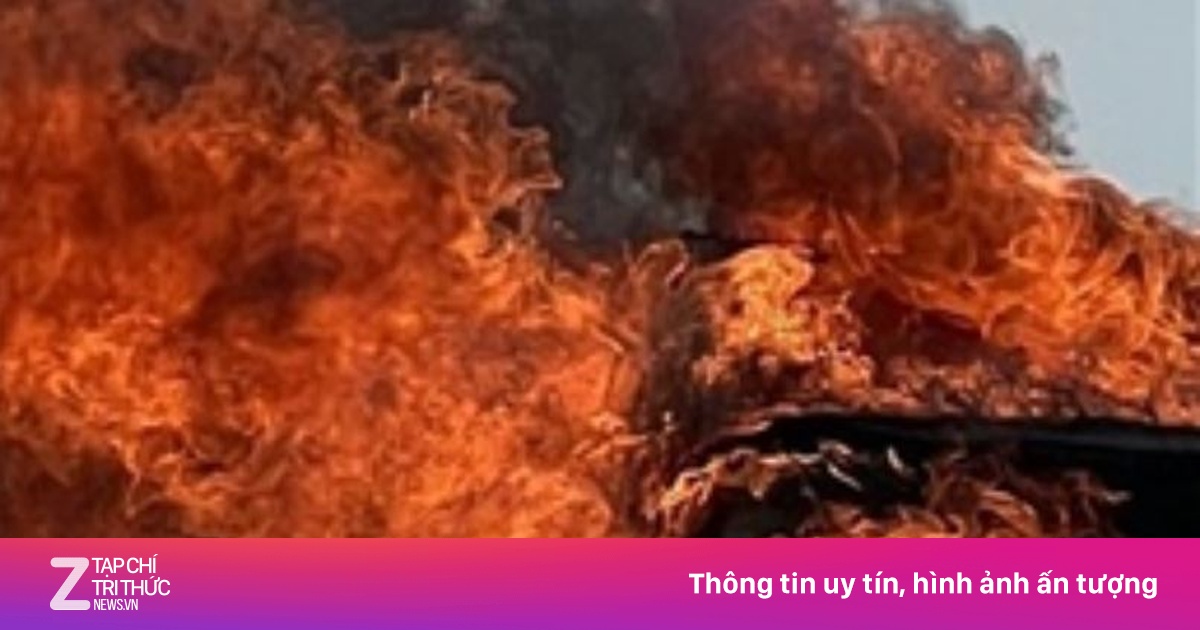 Cháy lớn tại khu vực tập kết pallet nhựa ở Bắc Ninh