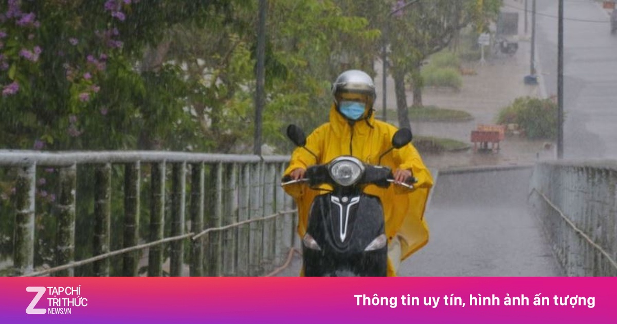 Cảnh báo mưa lớn ở Bắc Bộ, mưa dông kèm lốc sét ở Hà Nội ngày 7/8