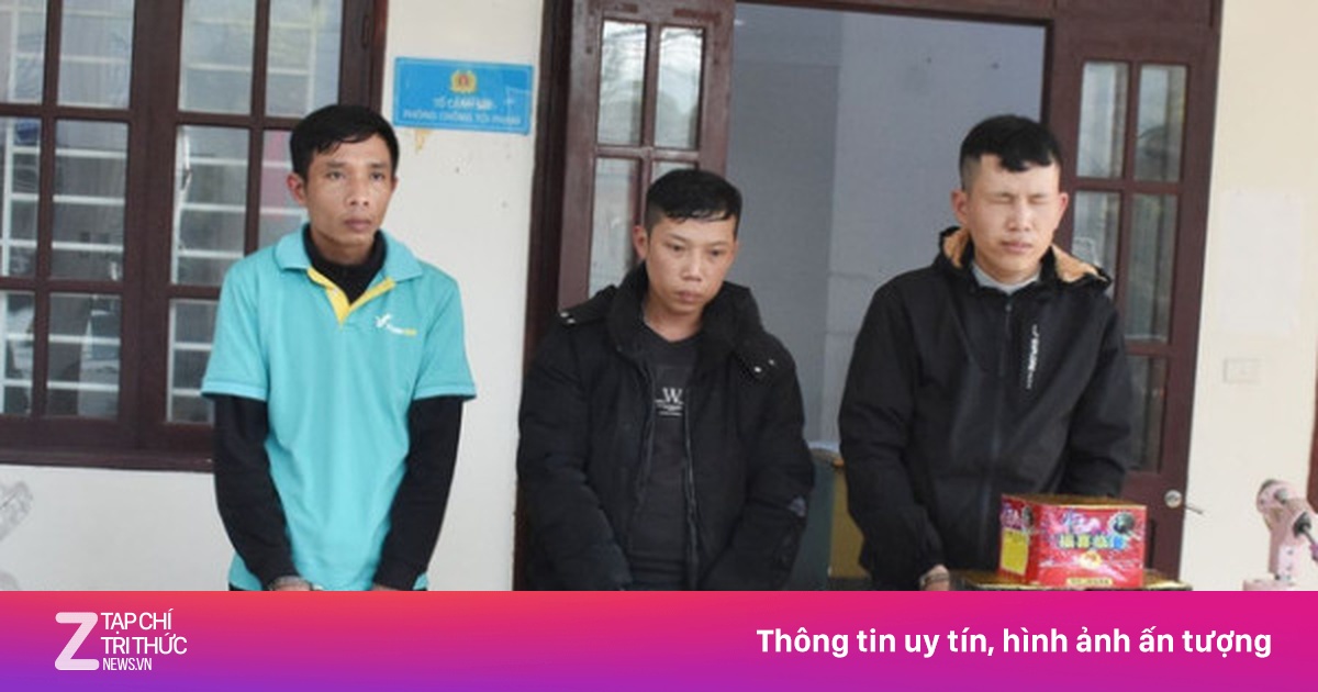 Hai anh em biến bếp thành nơi sản xuất pháo nổ