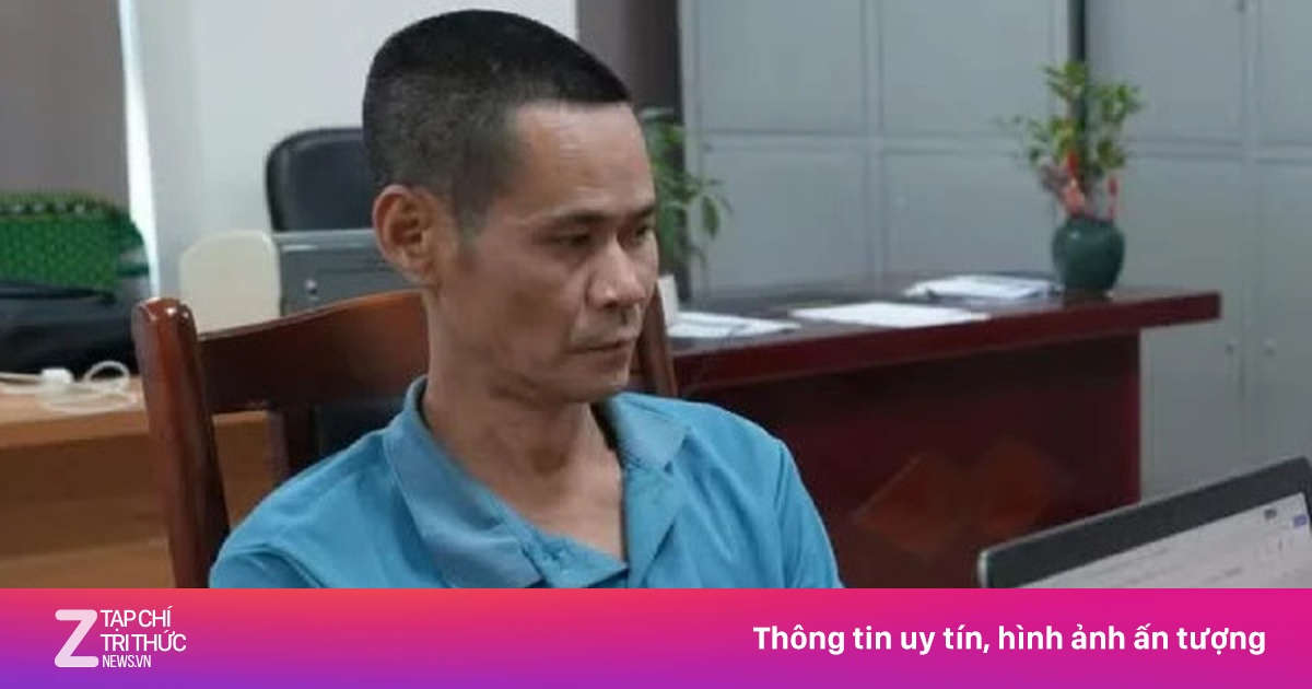 Lào Cai: Bắt quả tang đối tượng mang súng quân dụng đi tiêu thụ, khởi tố hai bị can