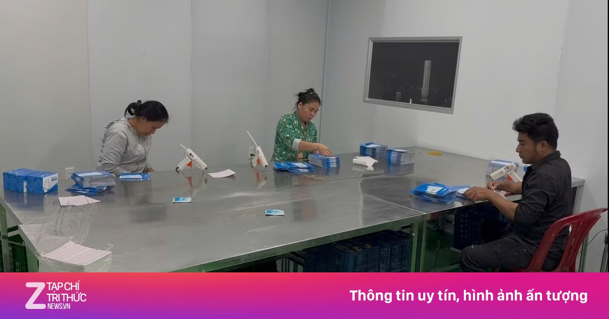 Clip công xưởng sản xuất thực phẩm chức năng 'bẩn' vừa bị triệt phá