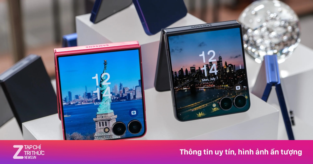 Máy gập Samsung bền 'vô lý'