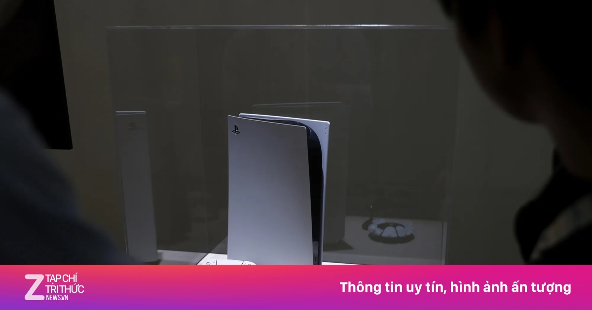 Máy game 5 năm tuổi của Sony tăng giá mạnh