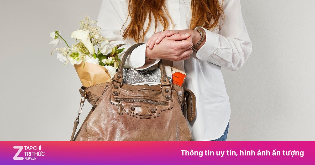 Túi sờn rách được săn đón | Znews.vn