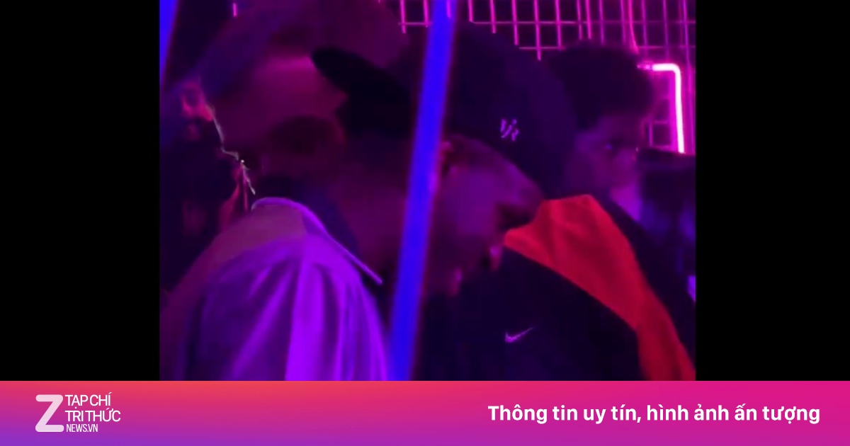 Vinicius Bất Ngờ Khi Nghe Tin Barcelona Thảm Bại 0-4 Trước Atletico Madrid