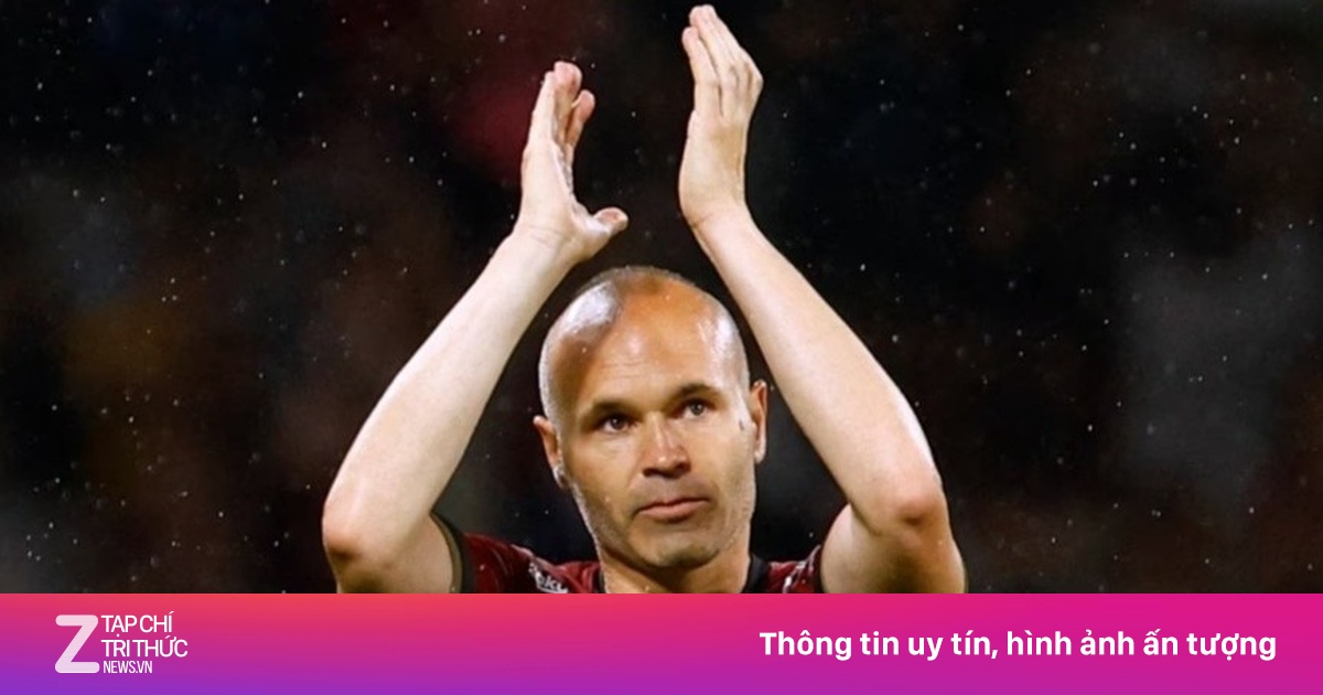 Lý do vụ Iniesta và Morocco đổ bể vào phút chót