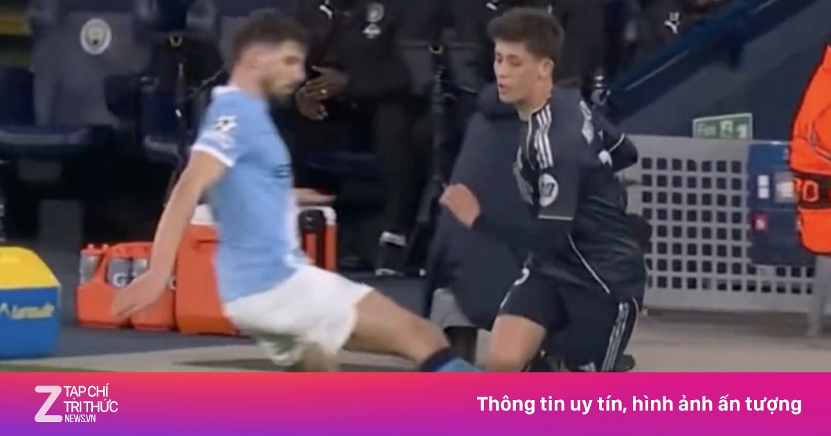 Cú đá châm ngòi hỗn loạn trên sân Etihad