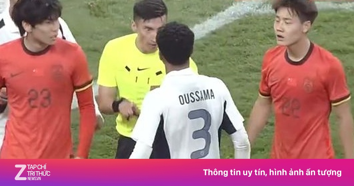 Cầu thủ Trung Quốc và Thái Lan ẩu đả