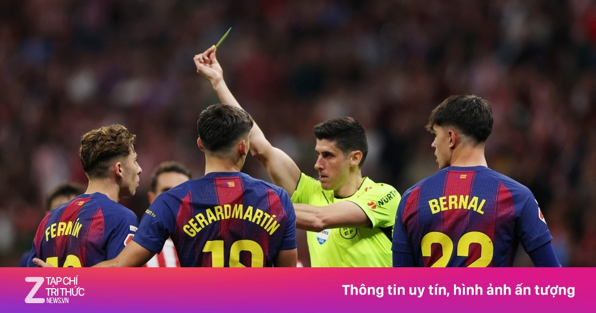 Thảm hoạ trọng tài ở trận Atletico - Barcelona
