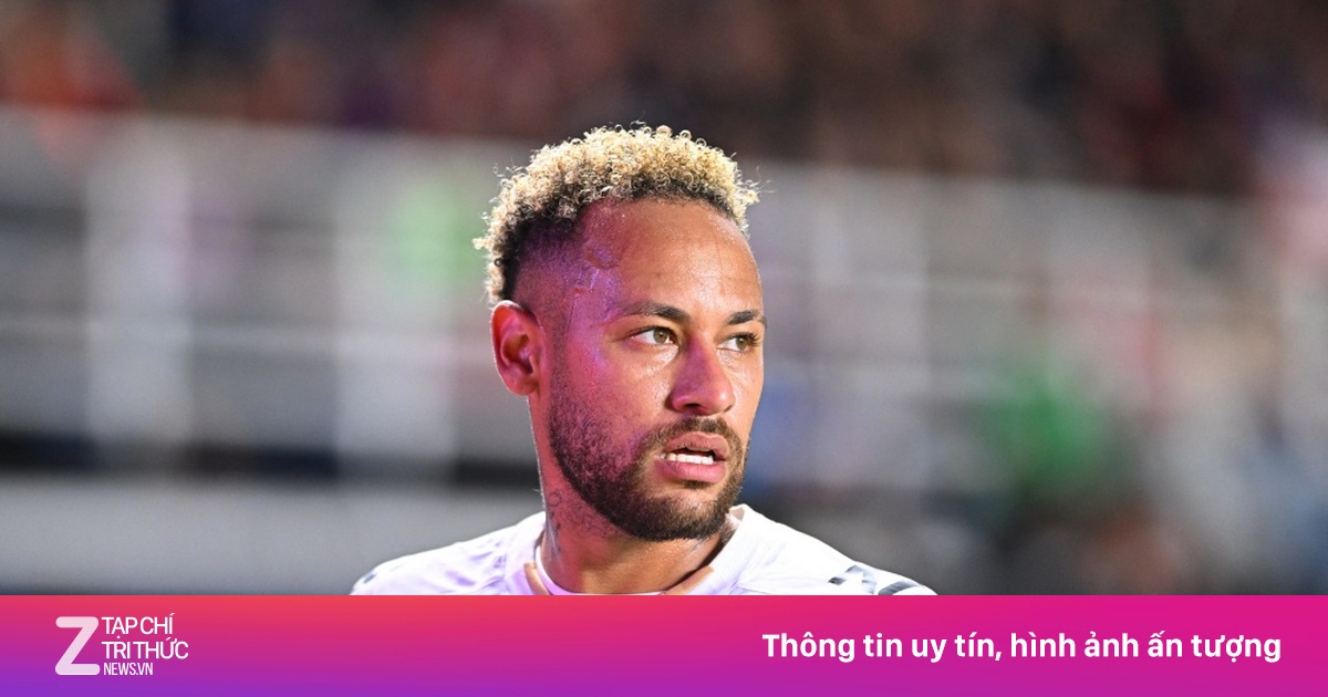Neymar đang tự hại mình