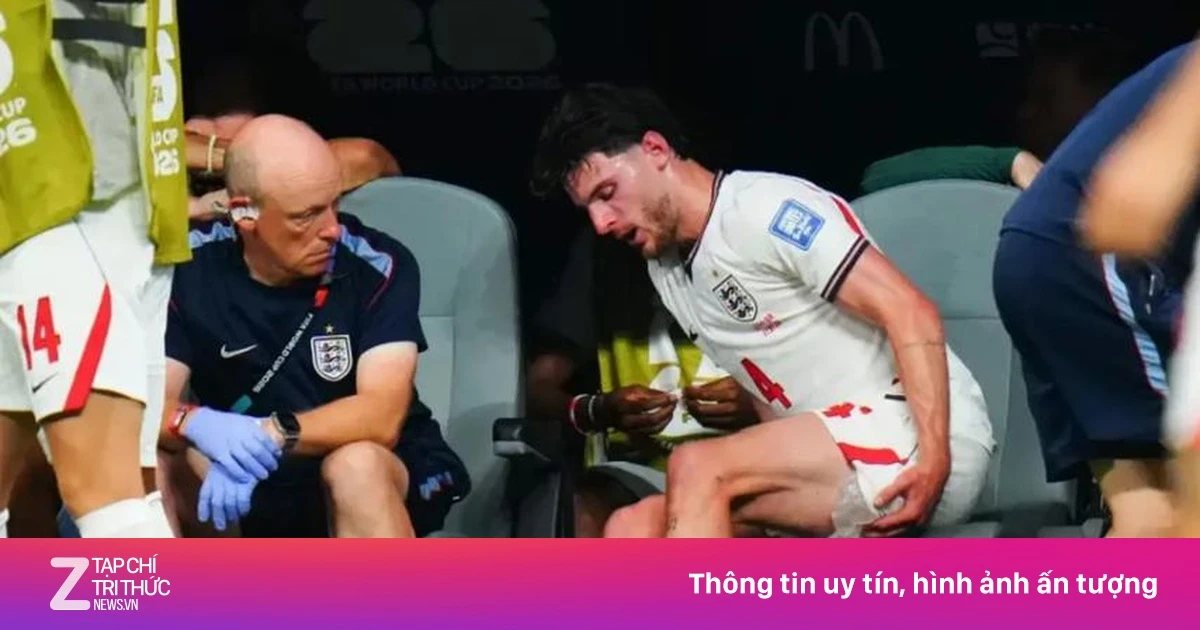 Hình ảnh đáng lo ngại của Declan Rice