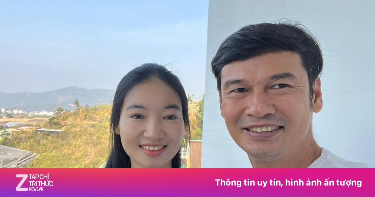 Tiết Cương đón con đầu lòng