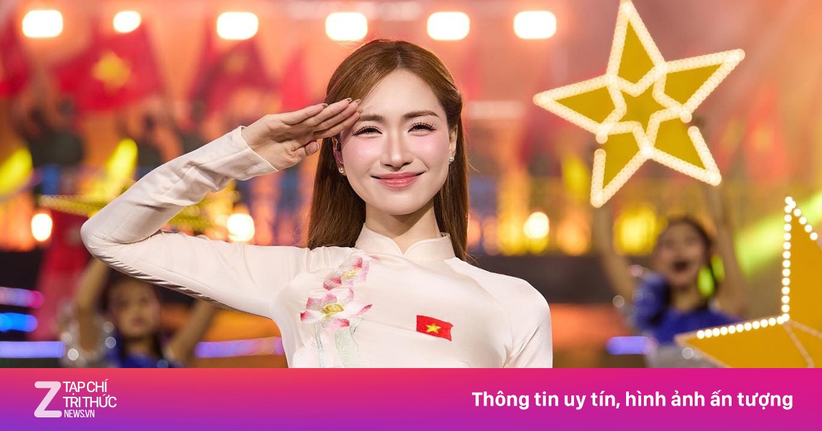 Khoảnh khắc tự hào của sao Việt trong dịp 30/4