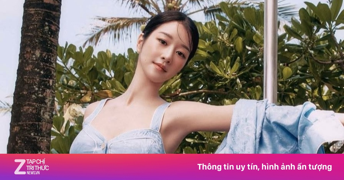 Mỹ nhân Hàn khoe dáng quyến rũ ở Hội An