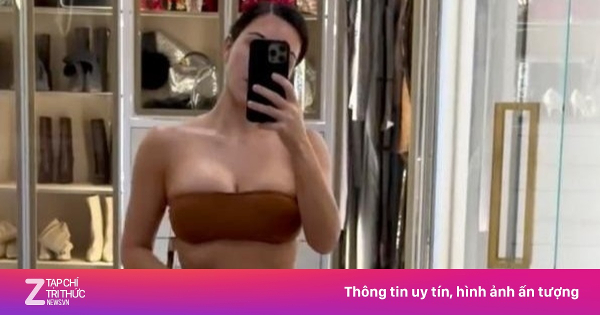 Kim Kardashian hé lộ tủ đồ trong biệt thự 60 triệu USD